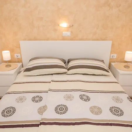 Mar Apartament Palit