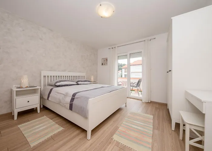 Mar Appartement Palit